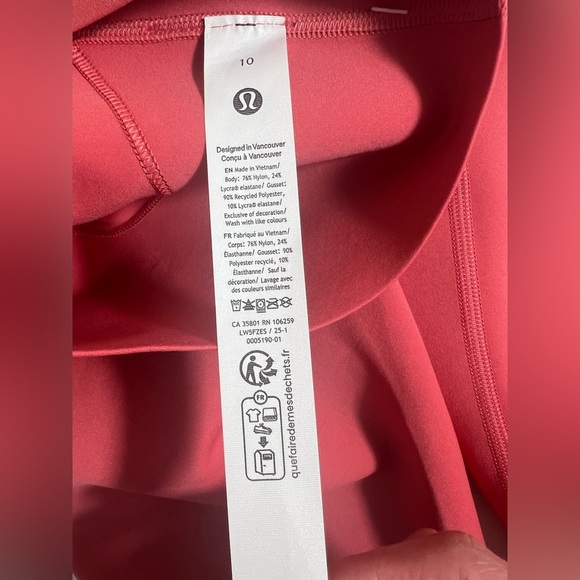 lululemon Glow Up™ Super-High-Rise Tight 28" size 10 desert red - Picture 7 of 7